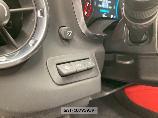 Chevrolet CAMARO 2018-05 4638334-26