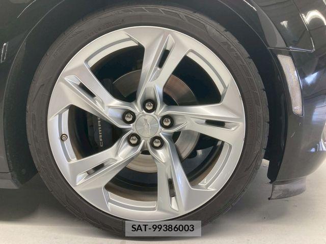 Chevrolet CAMARO 2019-04 4933666-10