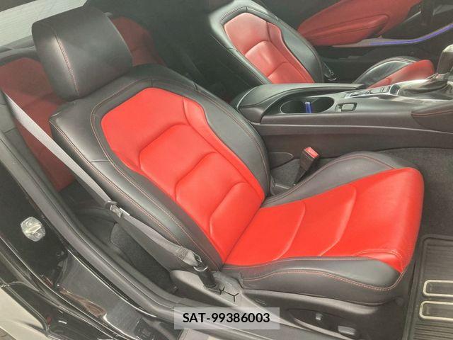 Chevrolet CAMARO 2019-04 4933666-3