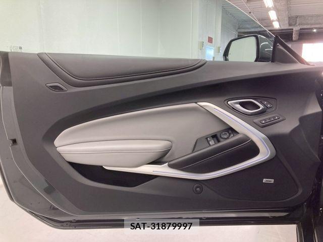 Chevrolet CAMARO 2018-11 6611016-21