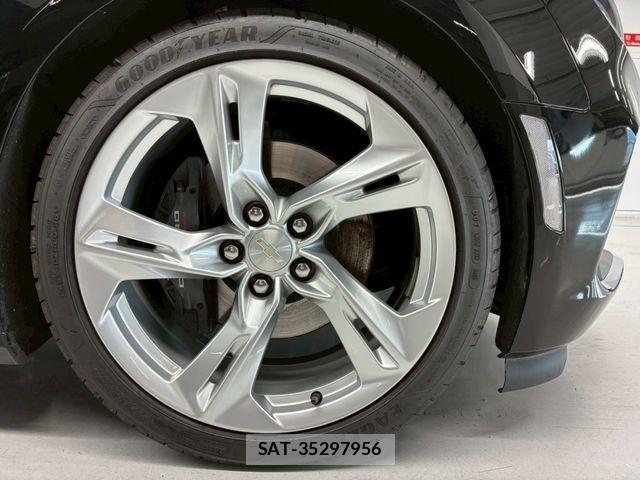 Chevrolet CAMARO 2023-09 7215995-9