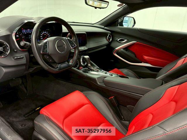 Chevrolet CAMARO 2023-09 7215995-1