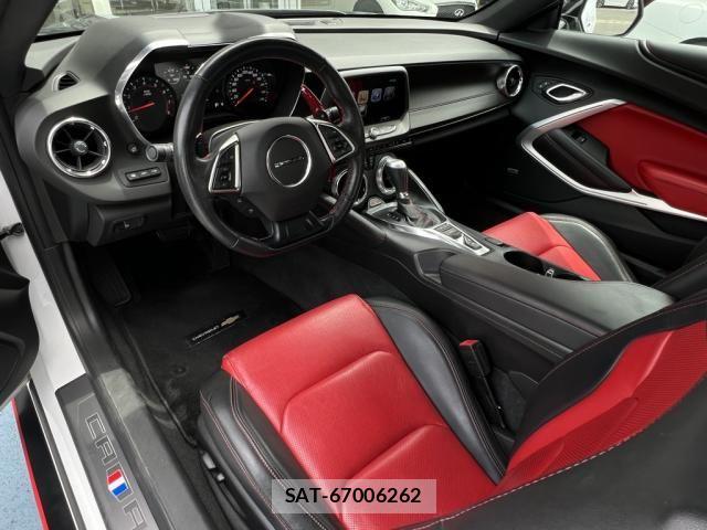 Chevrolet CAMARO 2017-12 7215983-1