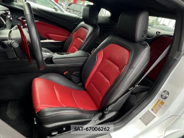 Chevrolet CAMARO 2017-12 7215983-23