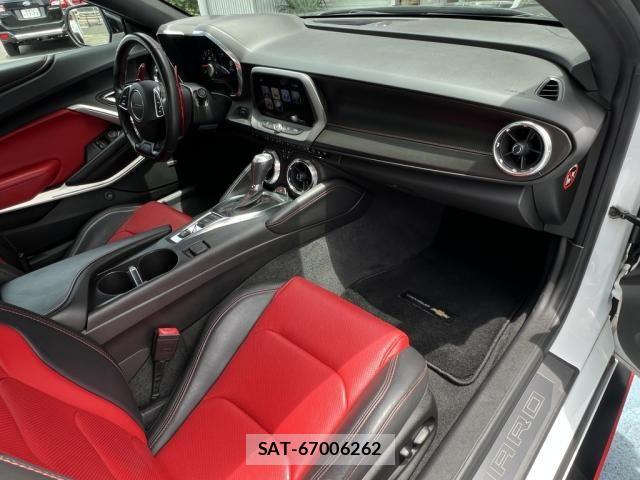 Chevrolet CAMARO 2017-12 7215983-24