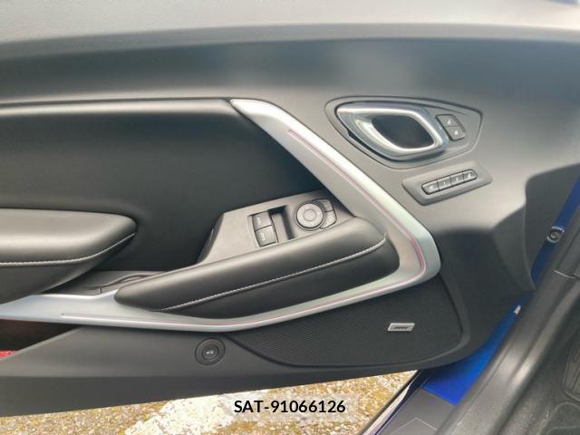 Chevrolet CAMARO 2018-06 7326151-12