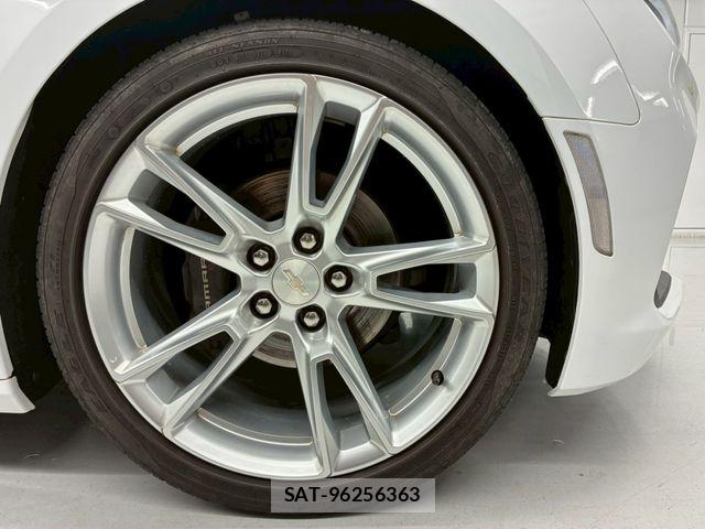 Chevrolet CAMARO 2021-01 7391597-9
