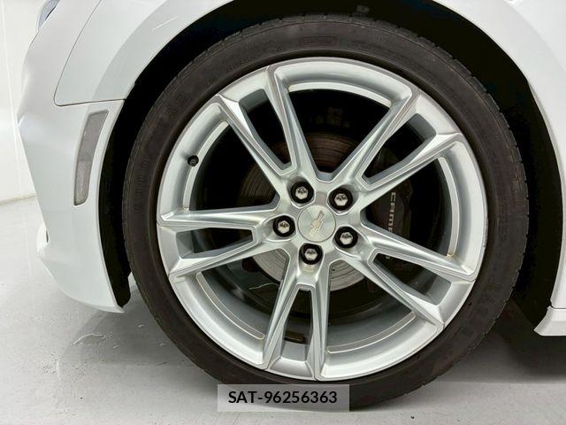 Chevrolet CAMARO 2021-01 7391597-15