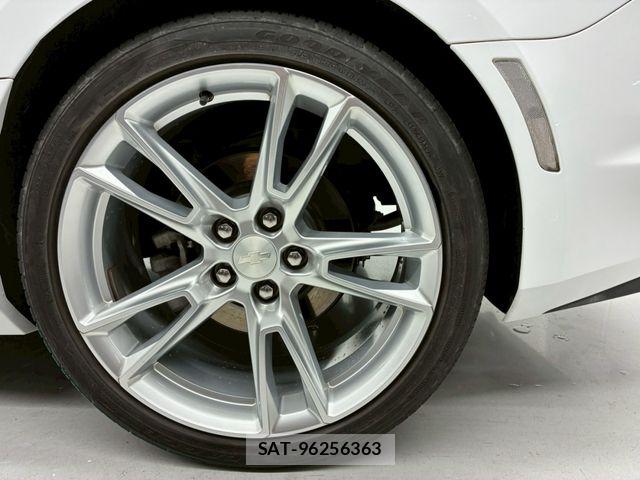 Chevrolet CAMARO 2021-01 7391597-16