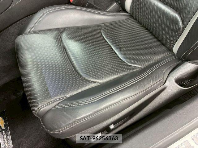 Chevrolet CAMARO 2021-01 7391597-20