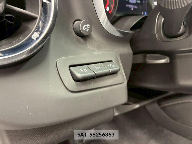 Chevrolet CAMARO 2021-01 7391597-24