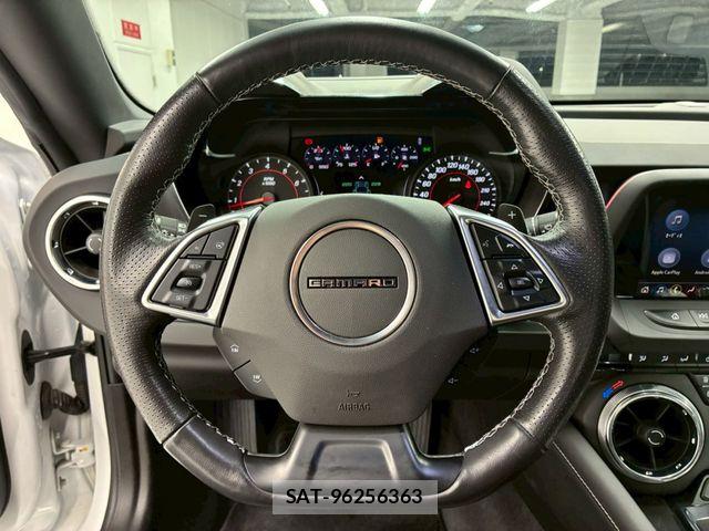 Chevrolet CAMARO 2021-01 7391597-25