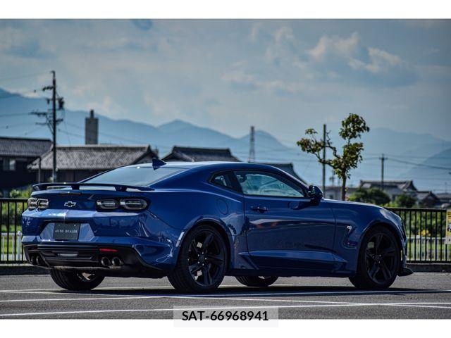Chevrolet CAMARO 2019-04 7508339-6