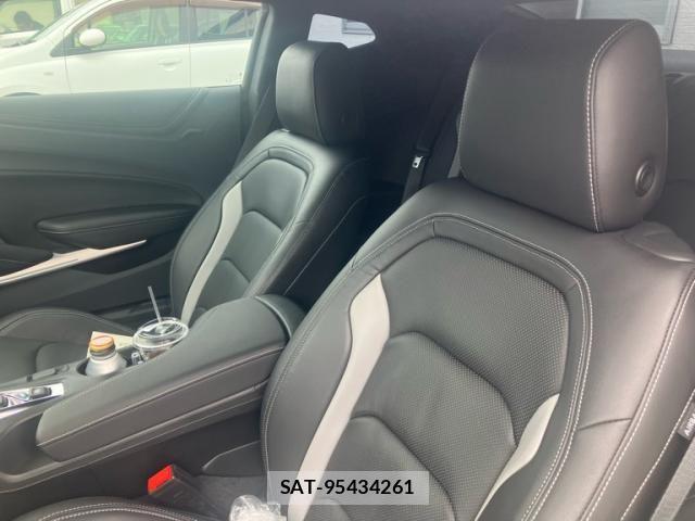 Chevrolet CAMARO 2022-12 7721826-8
