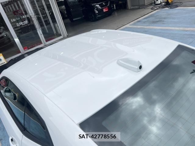 Chevrolet CAMARO 2023-04 7960922-19