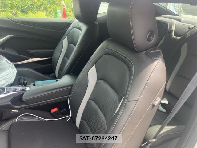 Chevrolet CAMARO 2023-09 8034790-13
