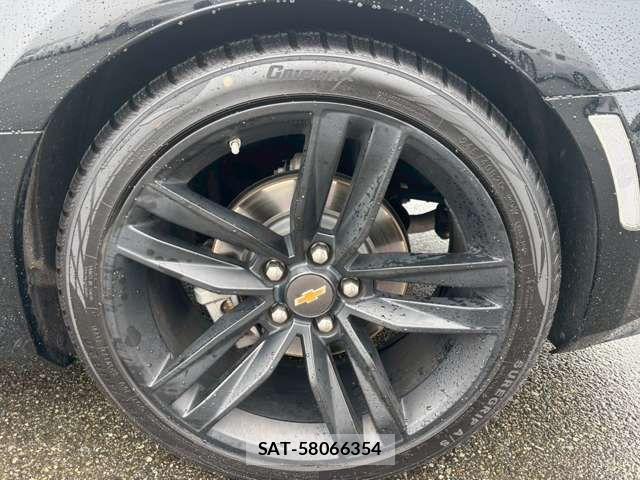 Chevrolet CAMARO 2018-04 8098455-14