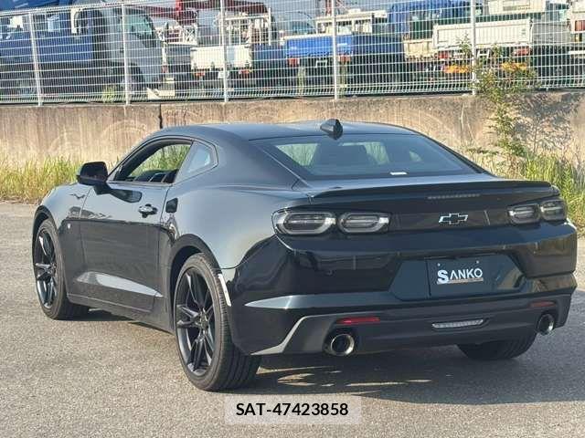 Chevrolet CAMARO 2023-08 8206800-4