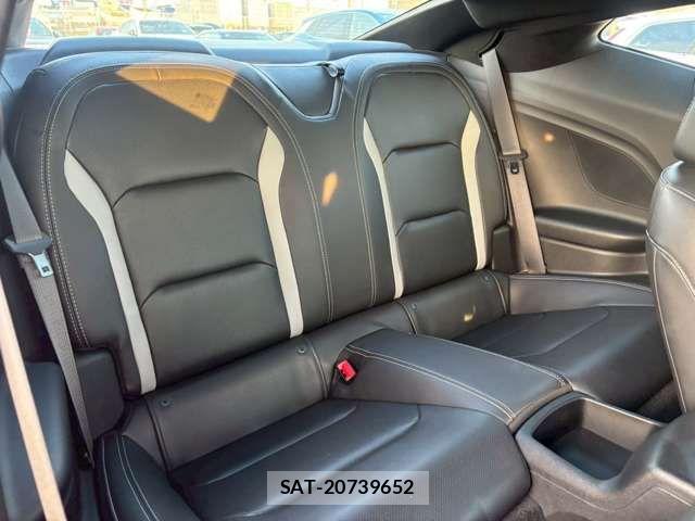 Chevrolet CAMARO 2019-04 8206798-14