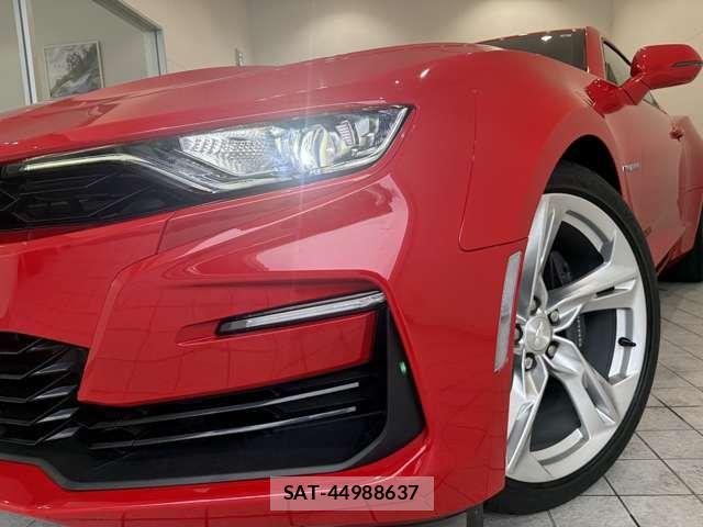Chevrolet CAMARO 2021-06 8879068-19