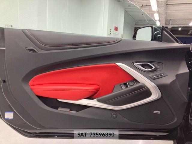 Chevrolet CAMARO 2021-02 4588767-10