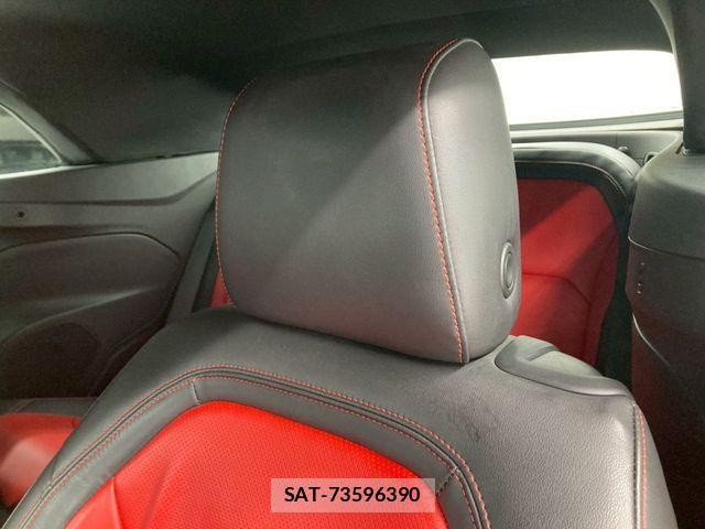 Chevrolet CAMARO 2021-02 4588767-12
