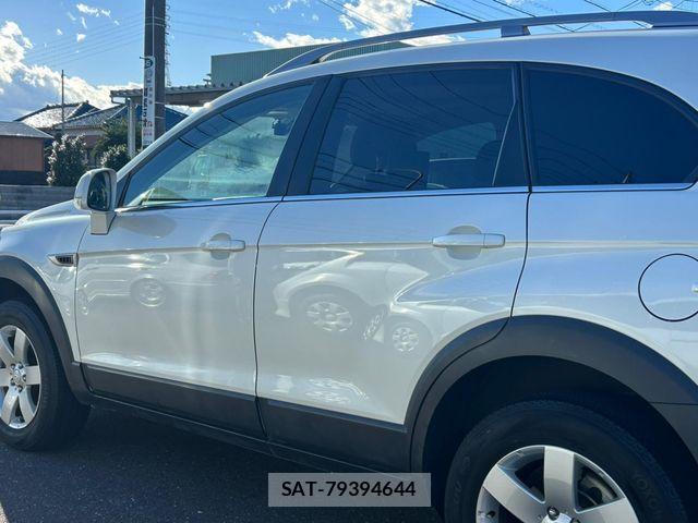 Chevrolet CAPTIVA 2012-04 5861707-3