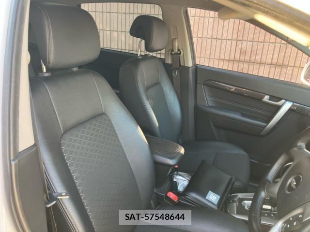 Chevrolet CAPTIVA 2013-11 8658393-18
