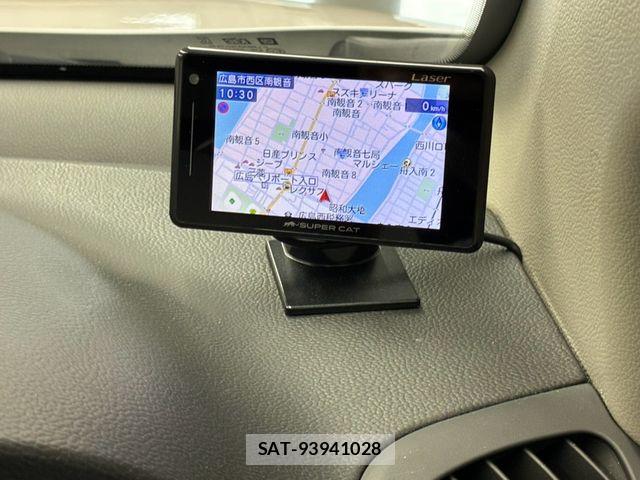 Chevrolet CAPTIVA 2018-03 8741126-24