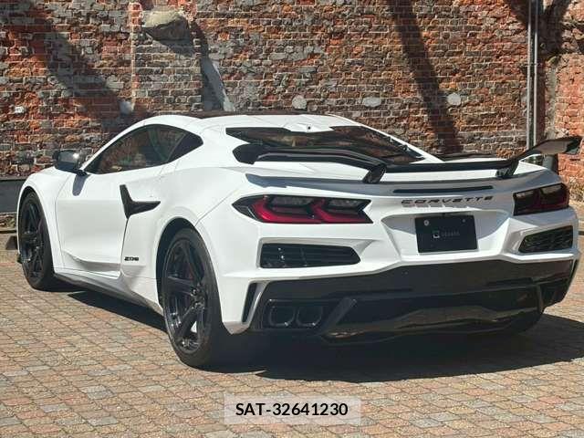 Chevrolet CORVETTE 2025-10 6675344-16