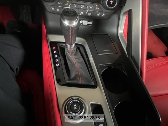 Chevrolet CORVETTE 2017-07 8741127-16