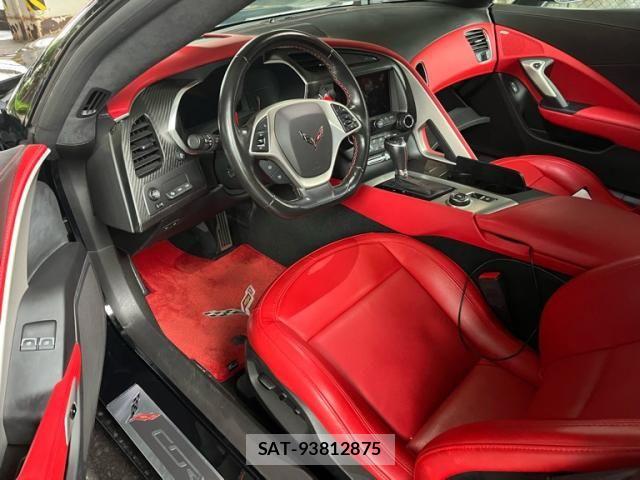 Chevrolet CORVETTE 2017-07 8741127-8