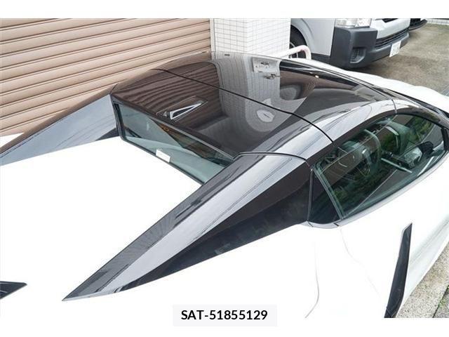 Chevrolet CORVETTE 2022-10 1380308-12