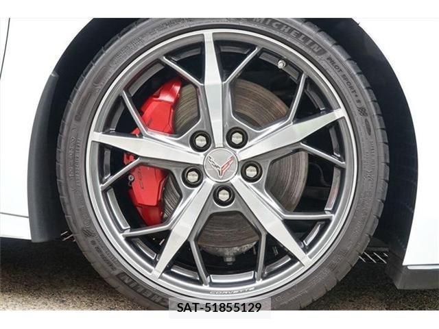 Chevrolet CORVETTE 2022-10 1380308-13