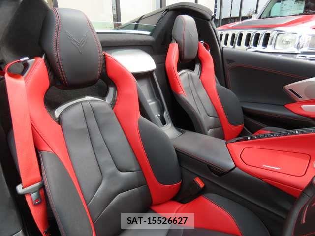 Chevrolet CORVETTE 2022-09 7499874-6