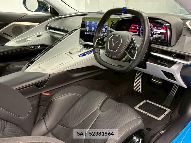 Chevrolet CORVETTE 2023-08 7615456-2