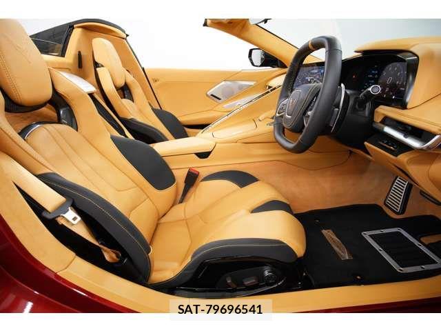 Chevrolet CORVETTE 2022-10 8073217-3