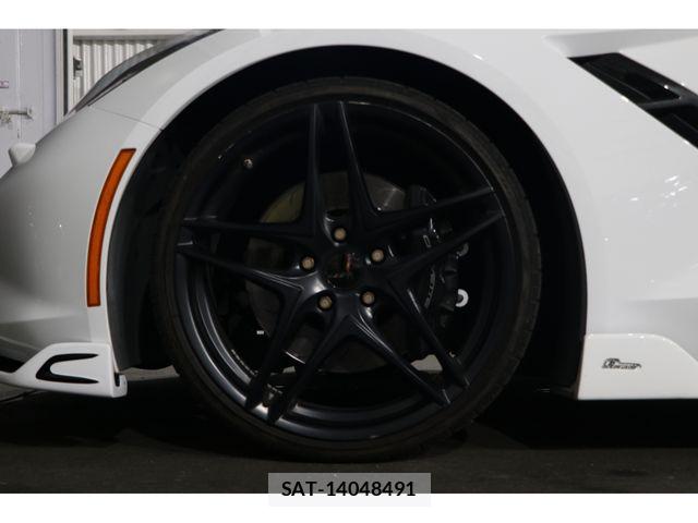 Chevrolet CORVETTE 2014-06 8098456-11