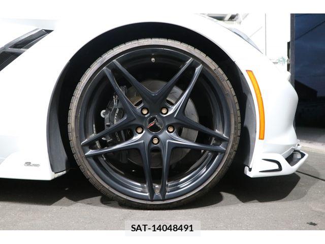 Chevrolet CORVETTE 2014-06 8098456-12
