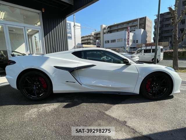 Chevrolet CORVETTE 2024-02 491479-8
