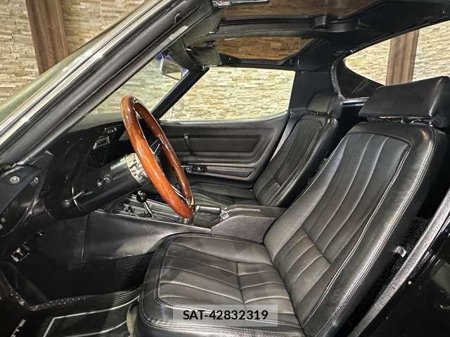 Chevrolet CORVETTE 1969-12 632775-17
