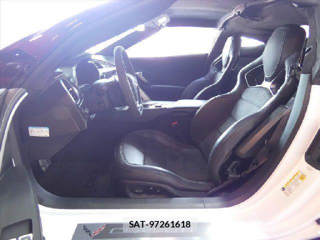Chevrolet CORVETTE 2015-11 927189-12