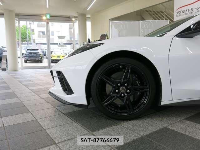 Chevrolet CORVETTE 2024-07 1051846-17