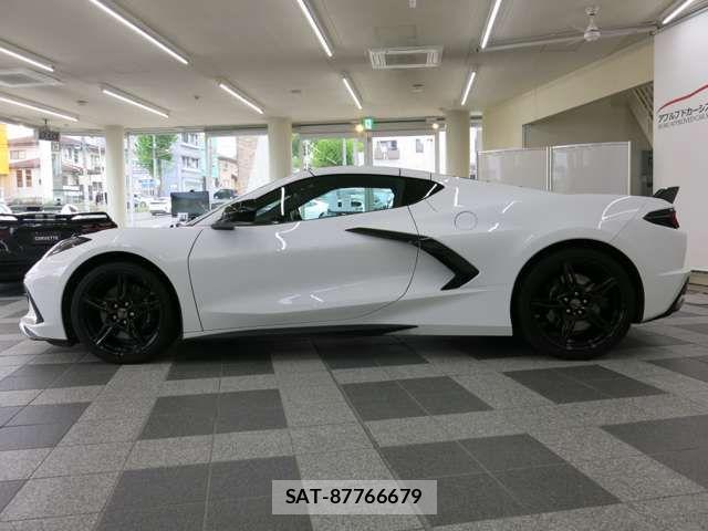 Chevrolet CORVETTE 2024-07 1051846-4