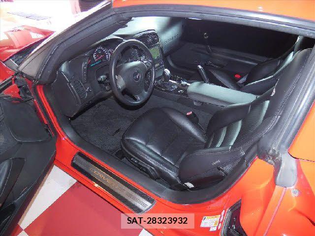 Chevrolet CORVETTE 2011-04 1219509-11
