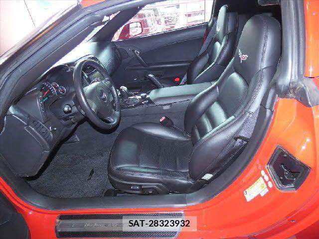 Chevrolet CORVETTE 2011-04 1219509-12
