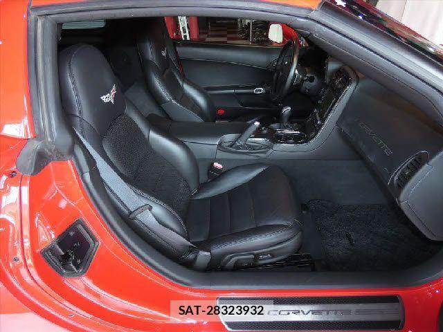 Chevrolet CORVETTE 2011-04 1219509-15