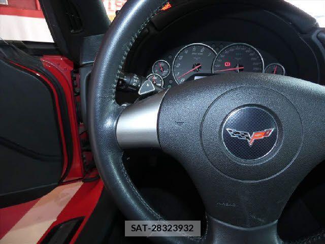 Chevrolet CORVETTE 2011-04 1219509-18