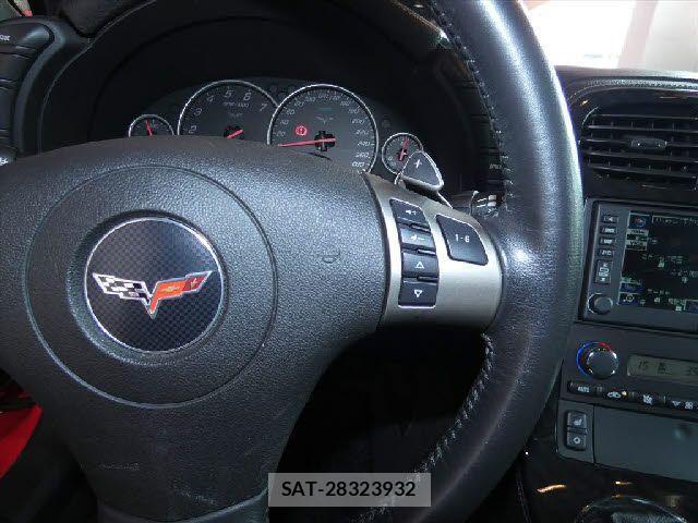 Chevrolet CORVETTE 2011-04 1219509-19