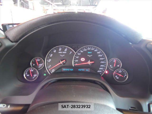 Chevrolet CORVETTE 2011-04 1219509-20